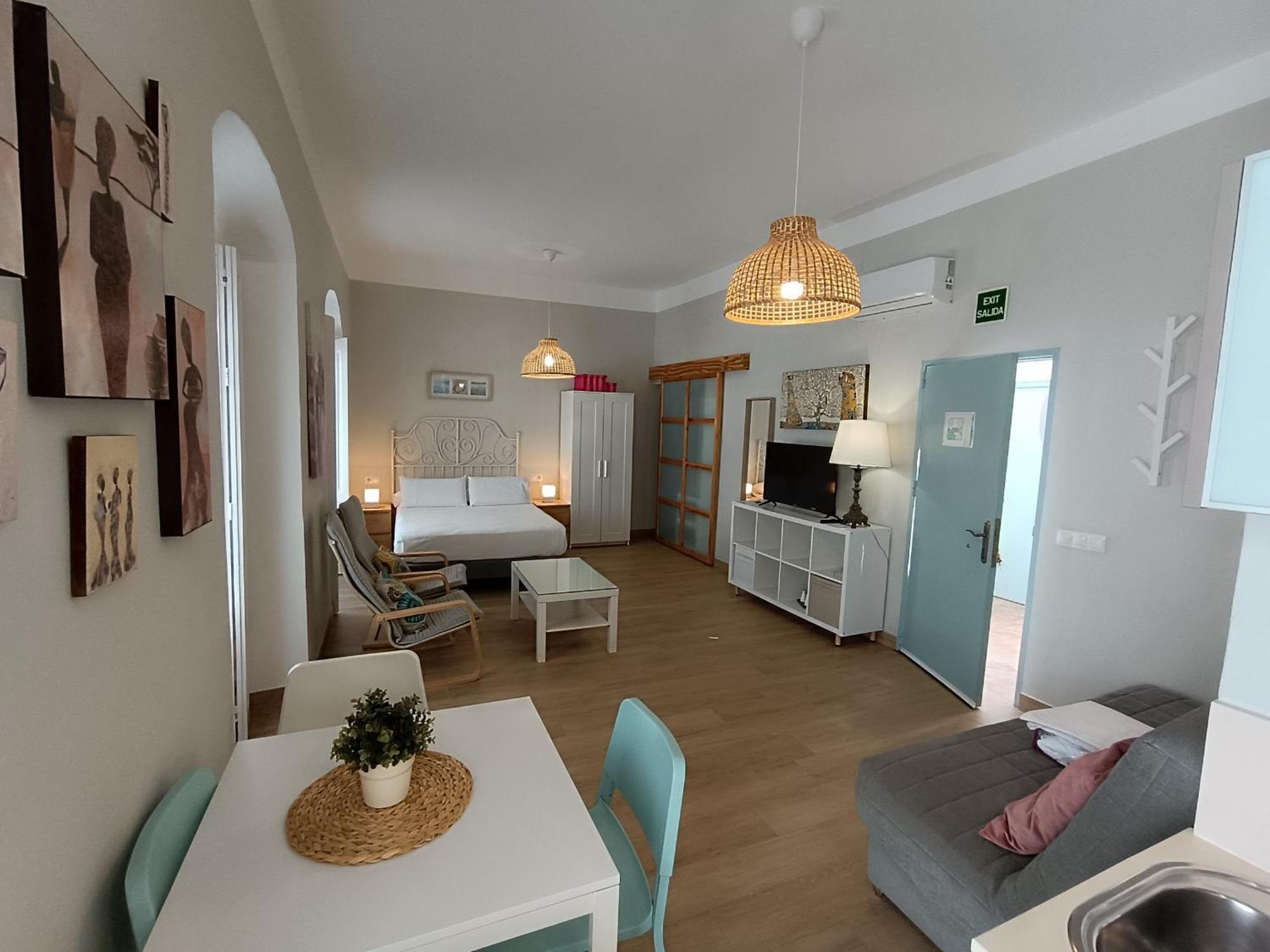 Apartamentos Turisticos Casa De Los Balcones شيبيونا المظهر الخارجي الصورة
